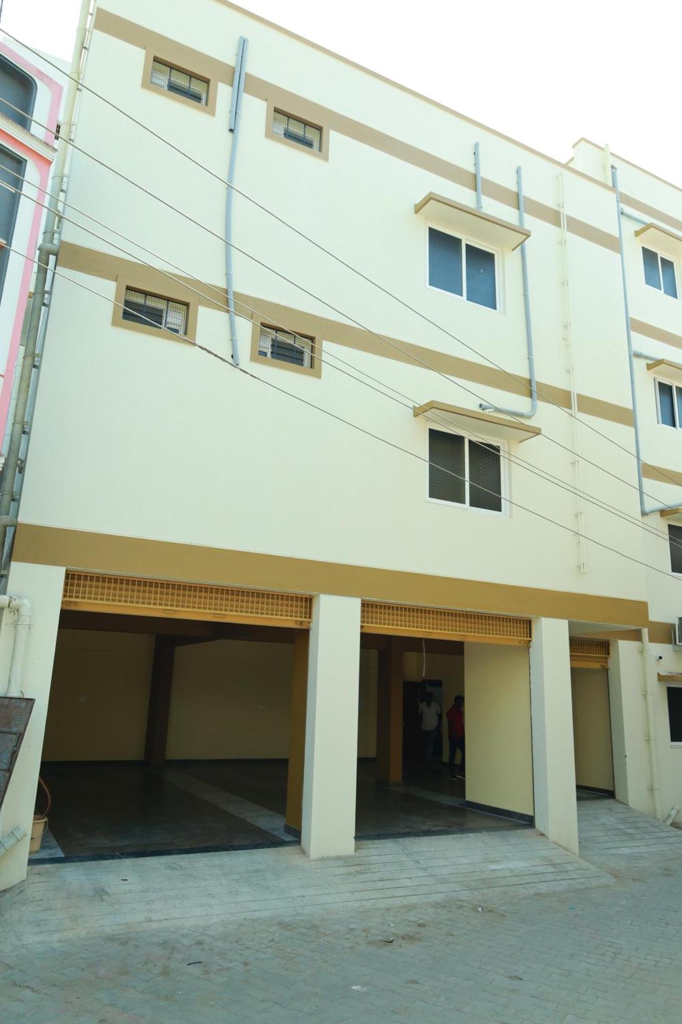 Rv Residency Hotel Wodapatti Buitenkant foto