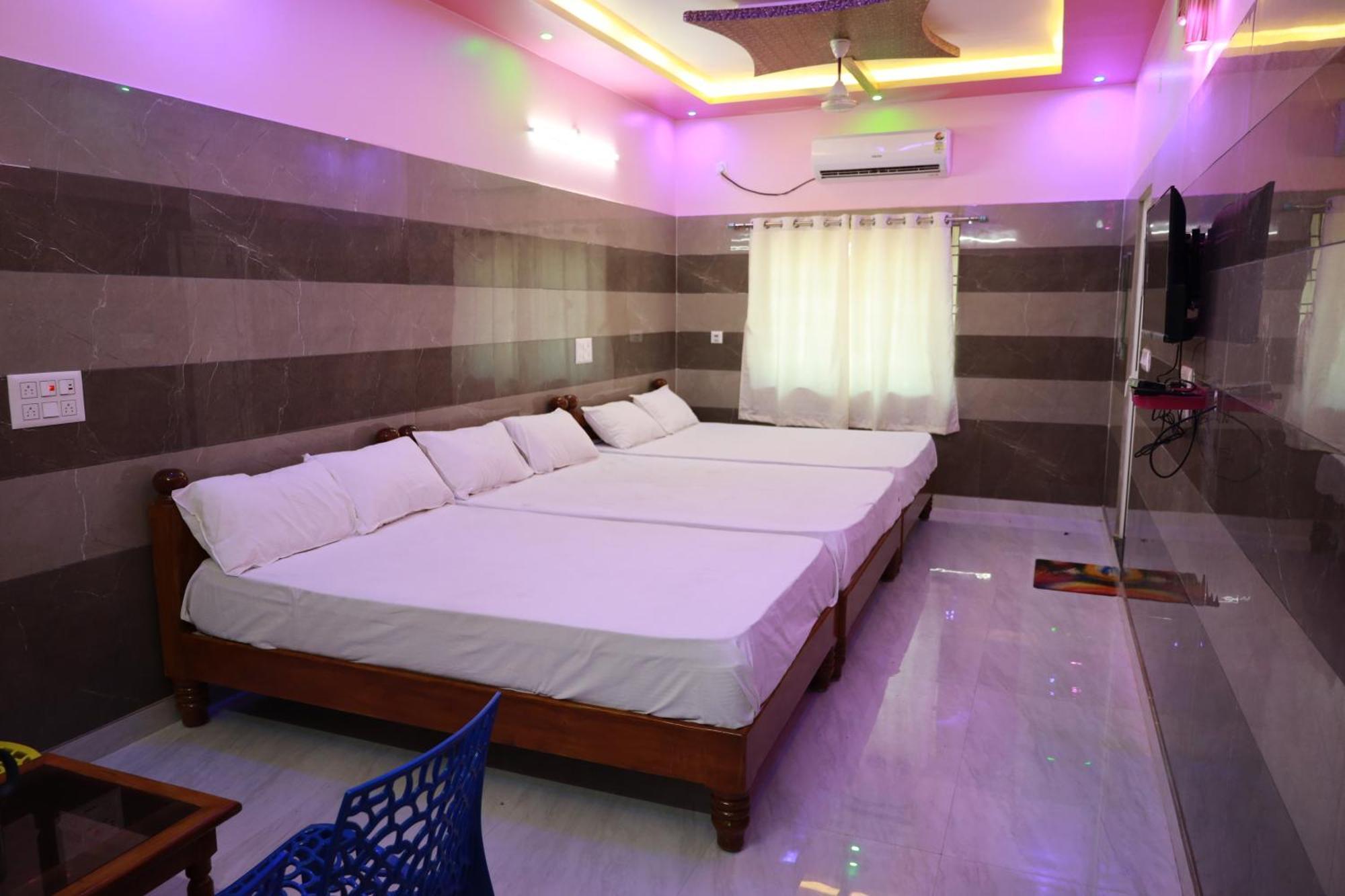Rv Residency Hotel Wodapatti Buitenkant foto