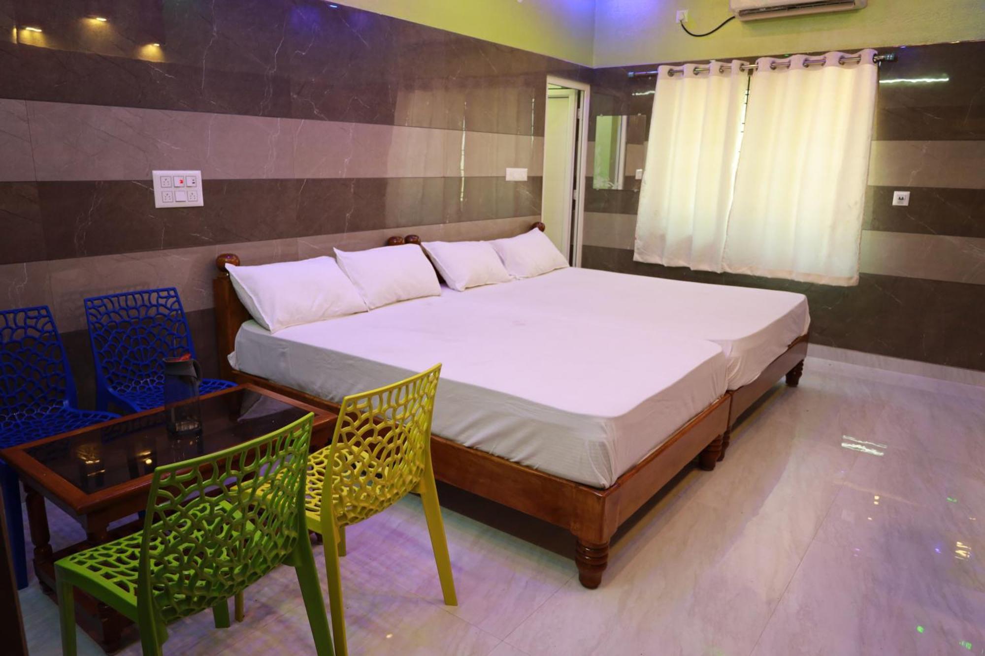 Rv Residency Hotel Wodapatti Buitenkant foto